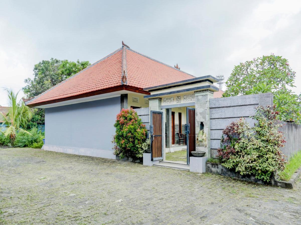 Oyo 90711 Blembong Homestay Jimbaran Exteriér fotografie
