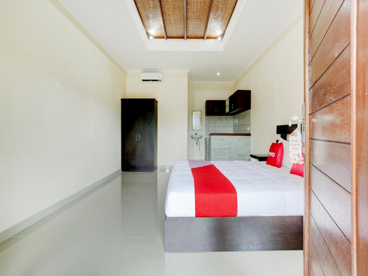 Oyo 90711 Blembong Homestay Jimbaran Exteriér fotografie
