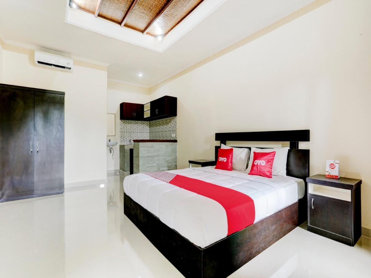 Oyo 90711 Blembong Homestay Jimbaran Exteriér fotografie